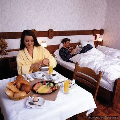 Mesnerwirt - Bergblick & Tiroler Kueche 호텔 3*